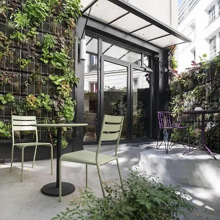 Les Jardins D' Alesia Hotel